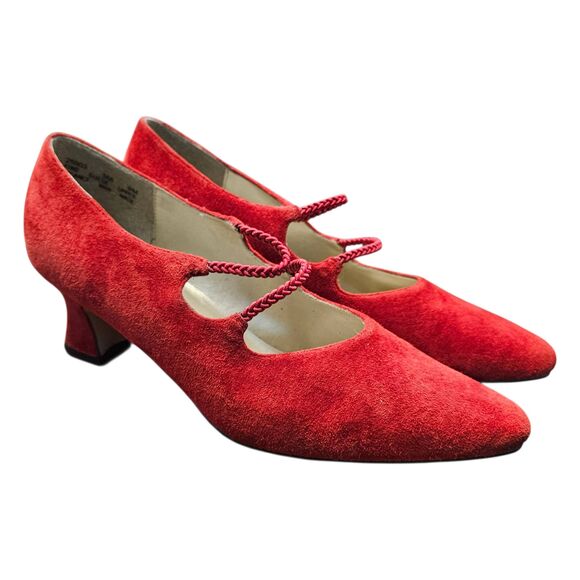 Carriage Court Vintage Red Suede Heels Womens size 9 Duchess - Picture 1 of 10